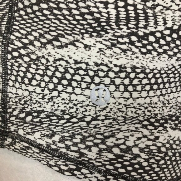 Lululemon For The Run Short Sleeve Brown White NO SIZE - Picture 4 of 5